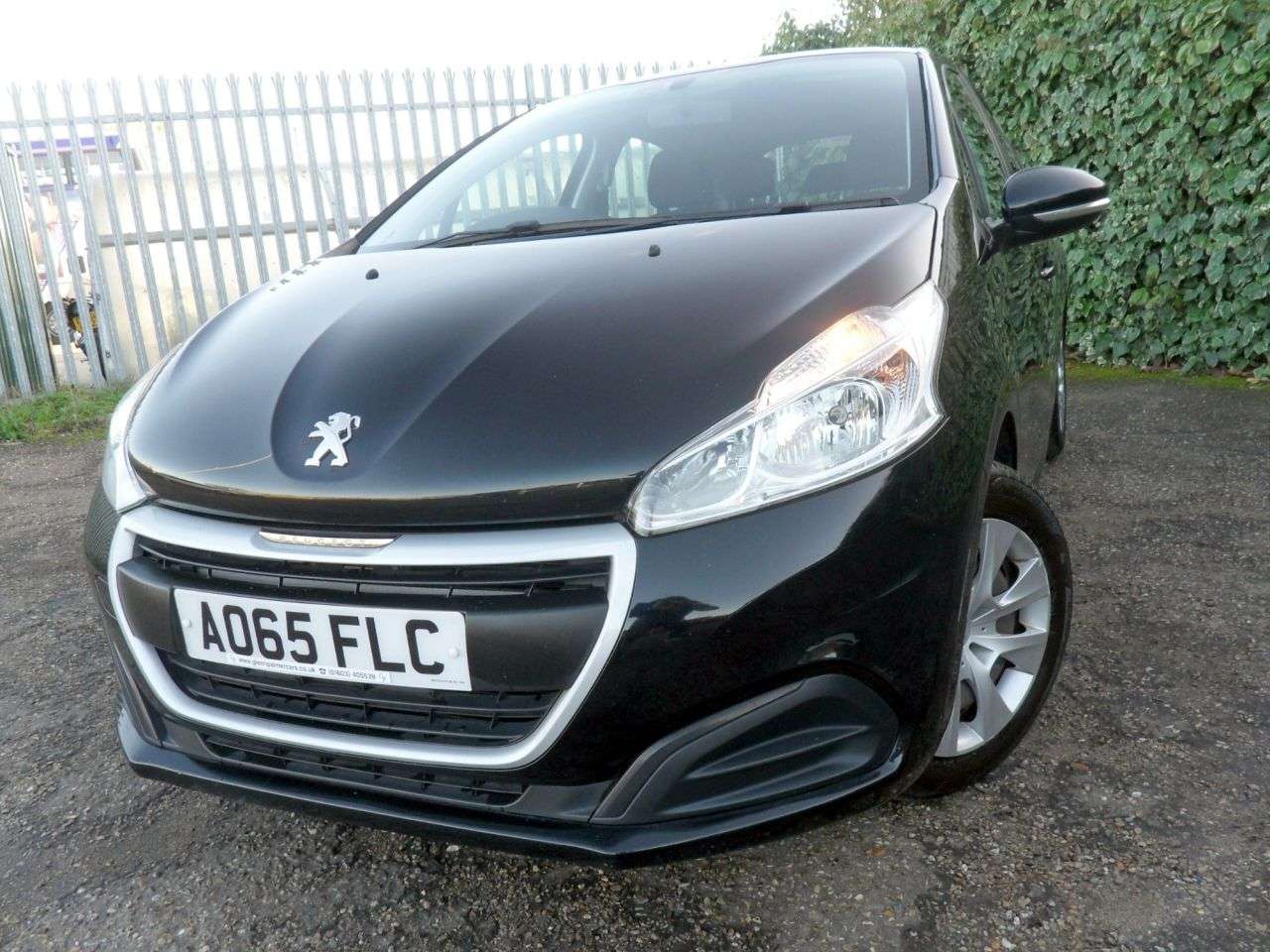2015 PEUGEOT 208 2015 PEUGEOT 208