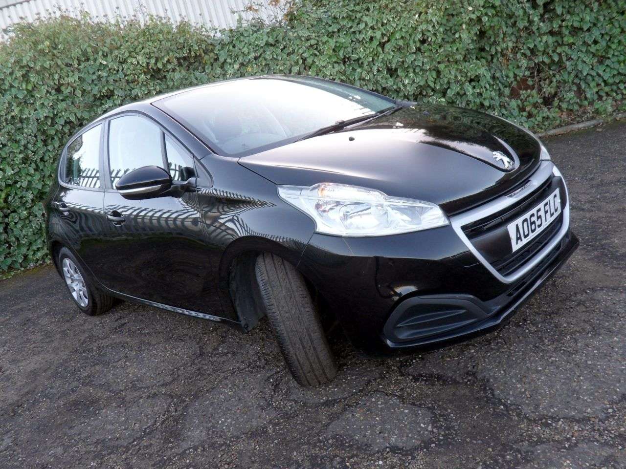 2015 PEUGEOT 208 2015 PEUGEOT 208