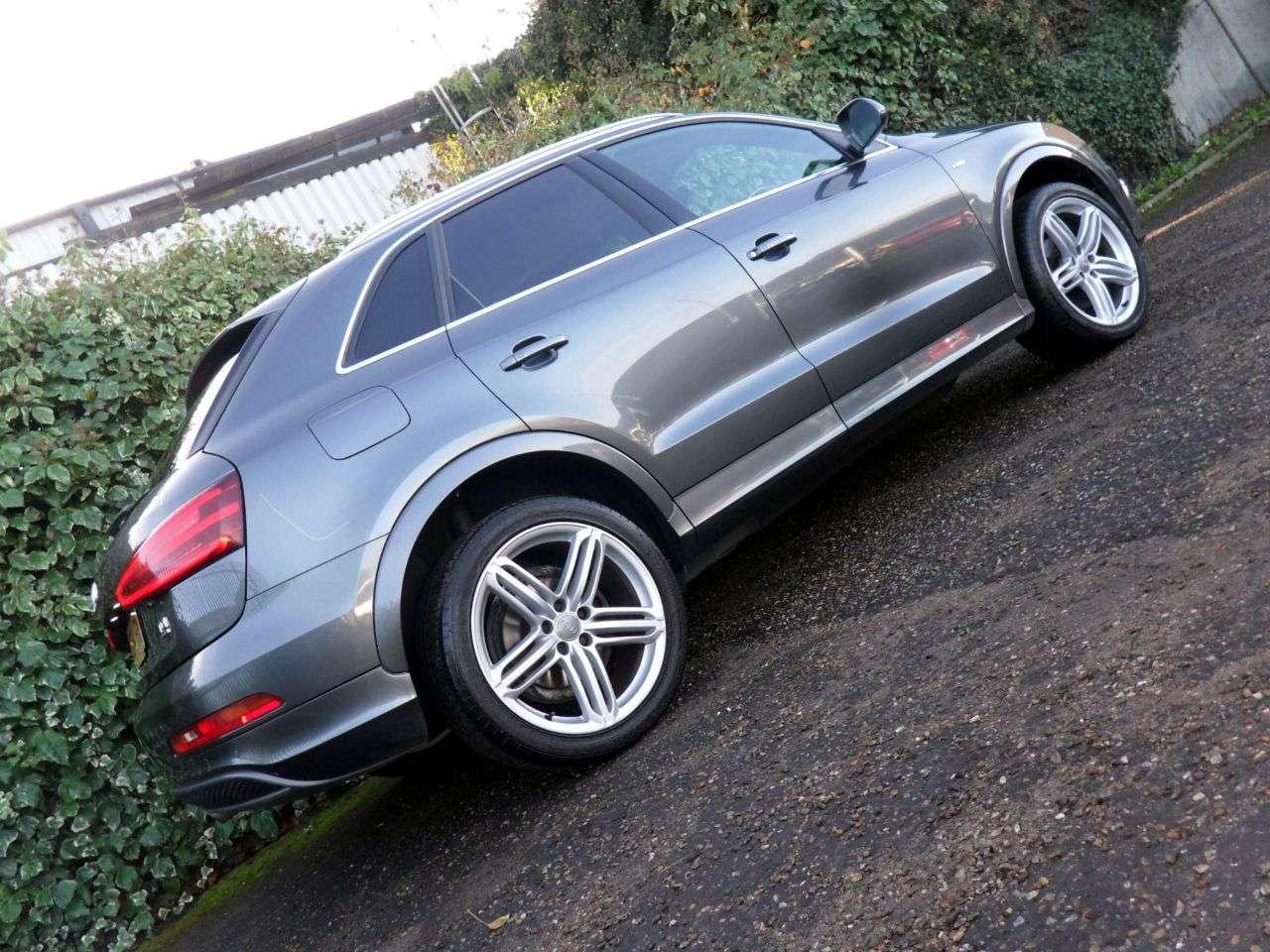 2014 AUDI Q3 2014 AUDI Q3