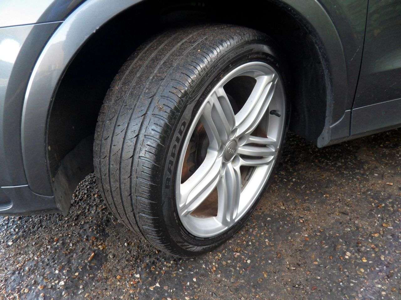 2014 AUDI Q3 2014 AUDI Q3