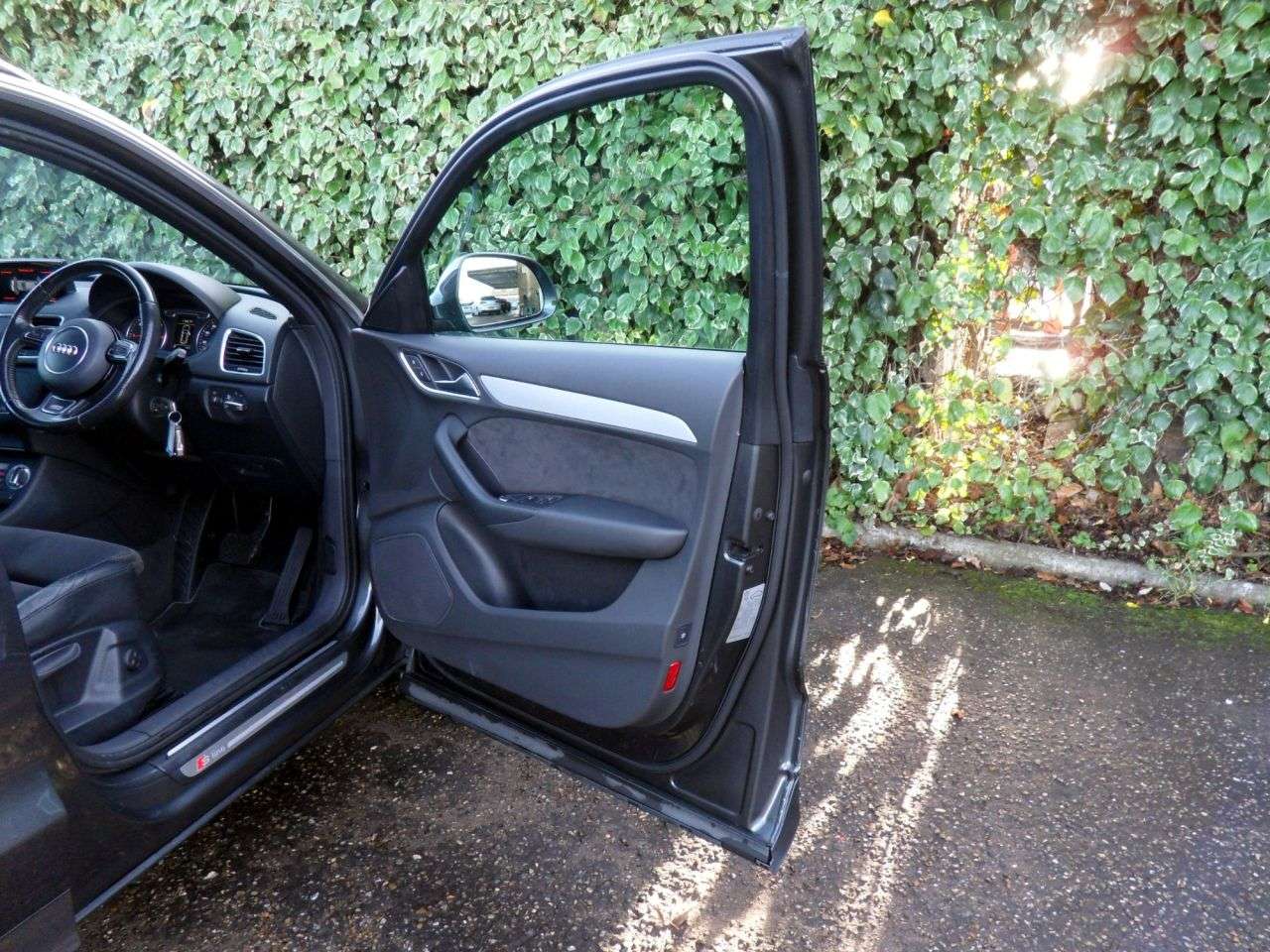 2014 AUDI Q3 2014 AUDI Q3