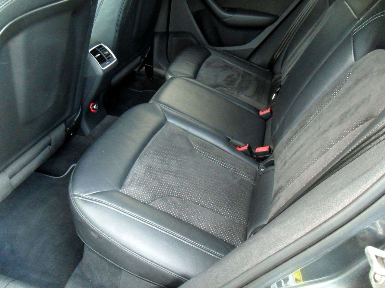 2014 AUDI Q3 2014 AUDI Q3