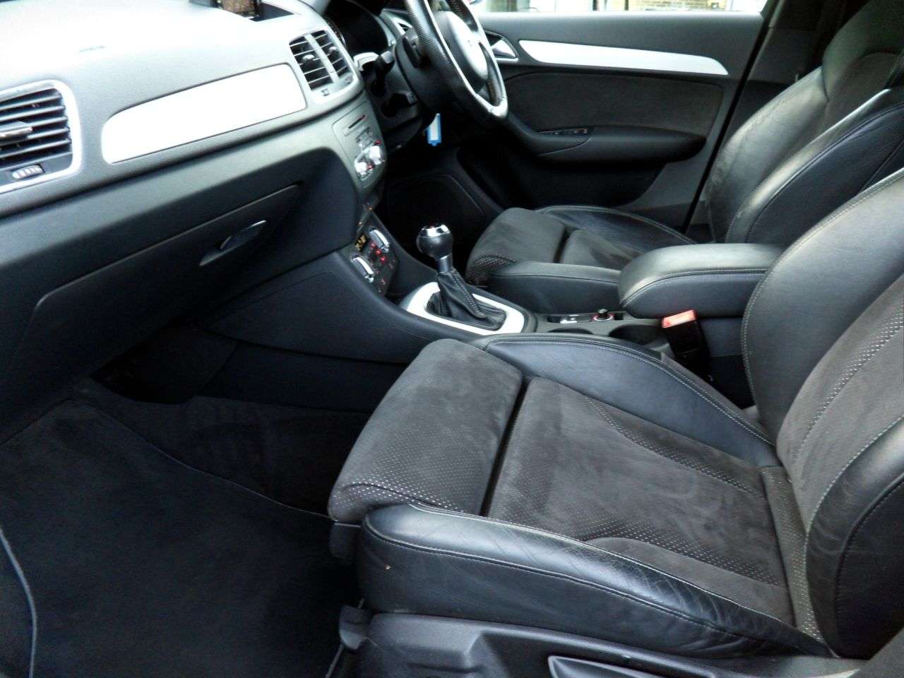 2014 AUDI Q3 2014 AUDI Q3