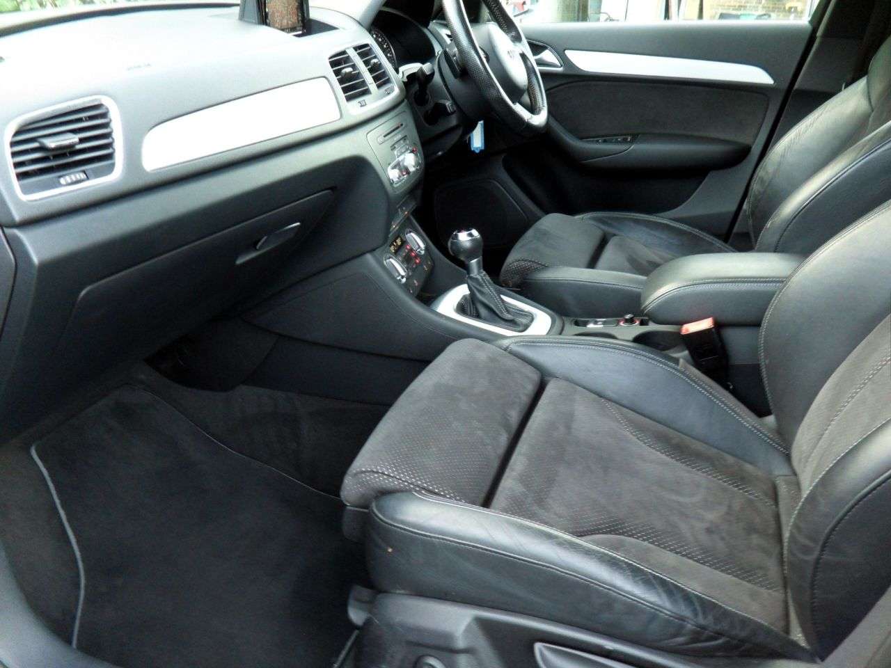 2014 AUDI Q3 2014 AUDI Q3