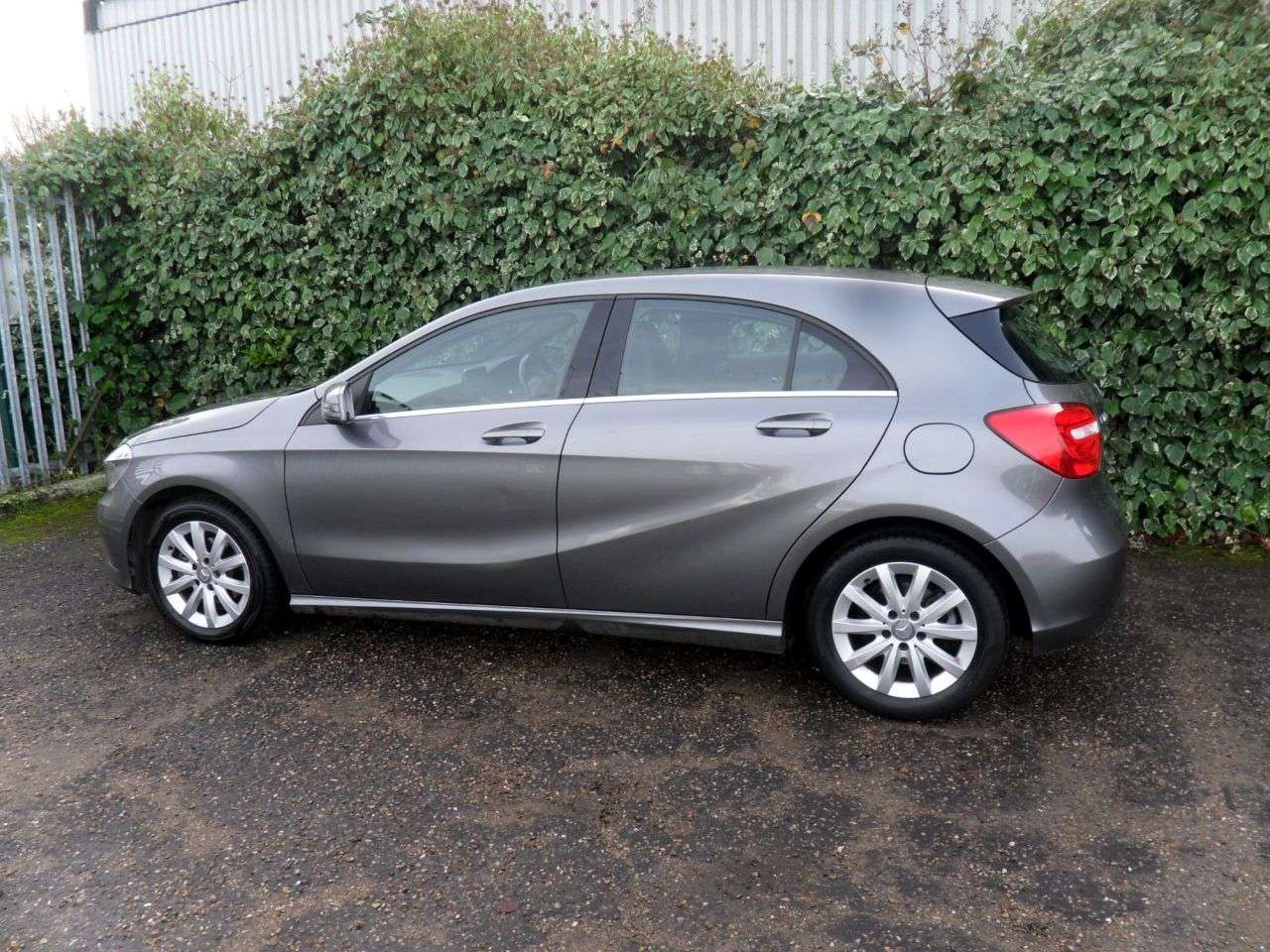 2013 MERCEDES-BENZ A-CLASS 2013 MERCEDES-BENZ A-CLASS