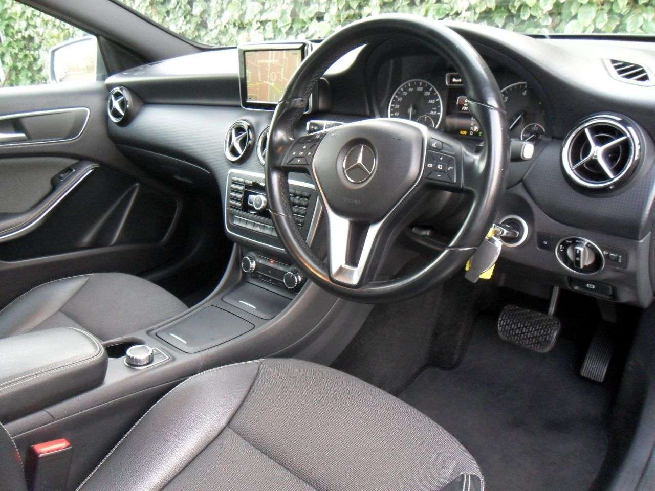 2013 MERCEDES-BENZ A-CLASS 2013 MERCEDES-BENZ A-CLASS