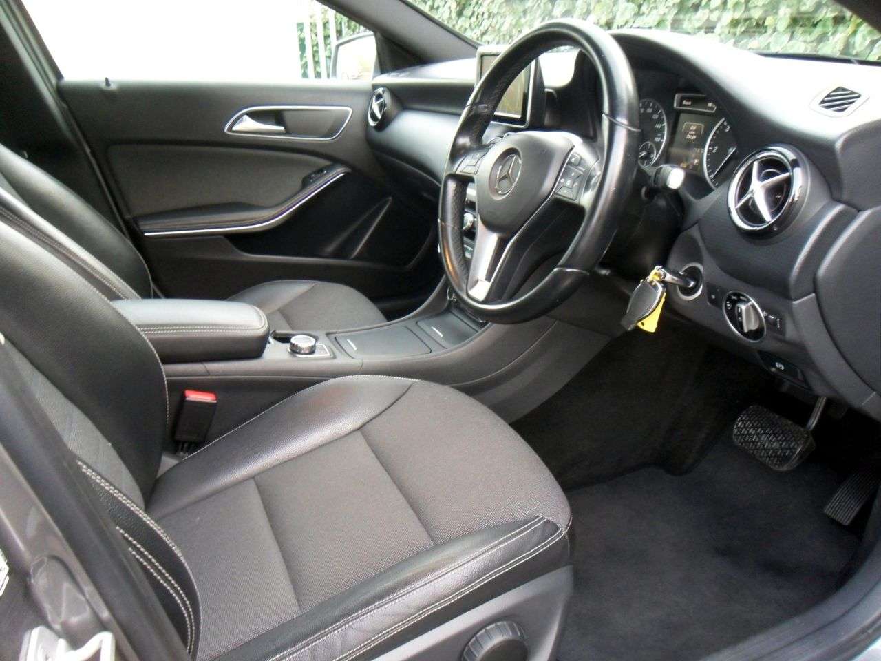 2013 MERCEDES-BENZ A-CLASS 2013 MERCEDES-BENZ A-CLASS