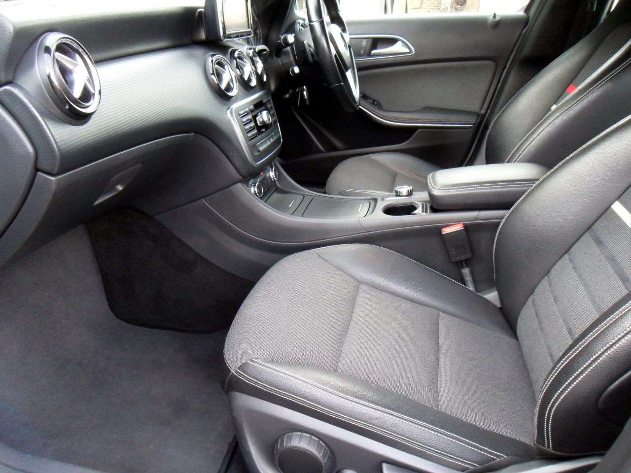 2013 MERCEDES-BENZ A-CLASS 2013 MERCEDES-BENZ A-CLASS