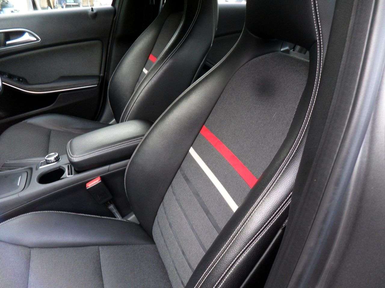 2013 MERCEDES-BENZ A-CLASS 2013 MERCEDES-BENZ A-CLASS