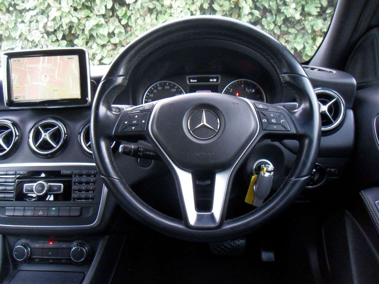 2013 MERCEDES-BENZ A-CLASS 2013 MERCEDES-BENZ A-CLASS