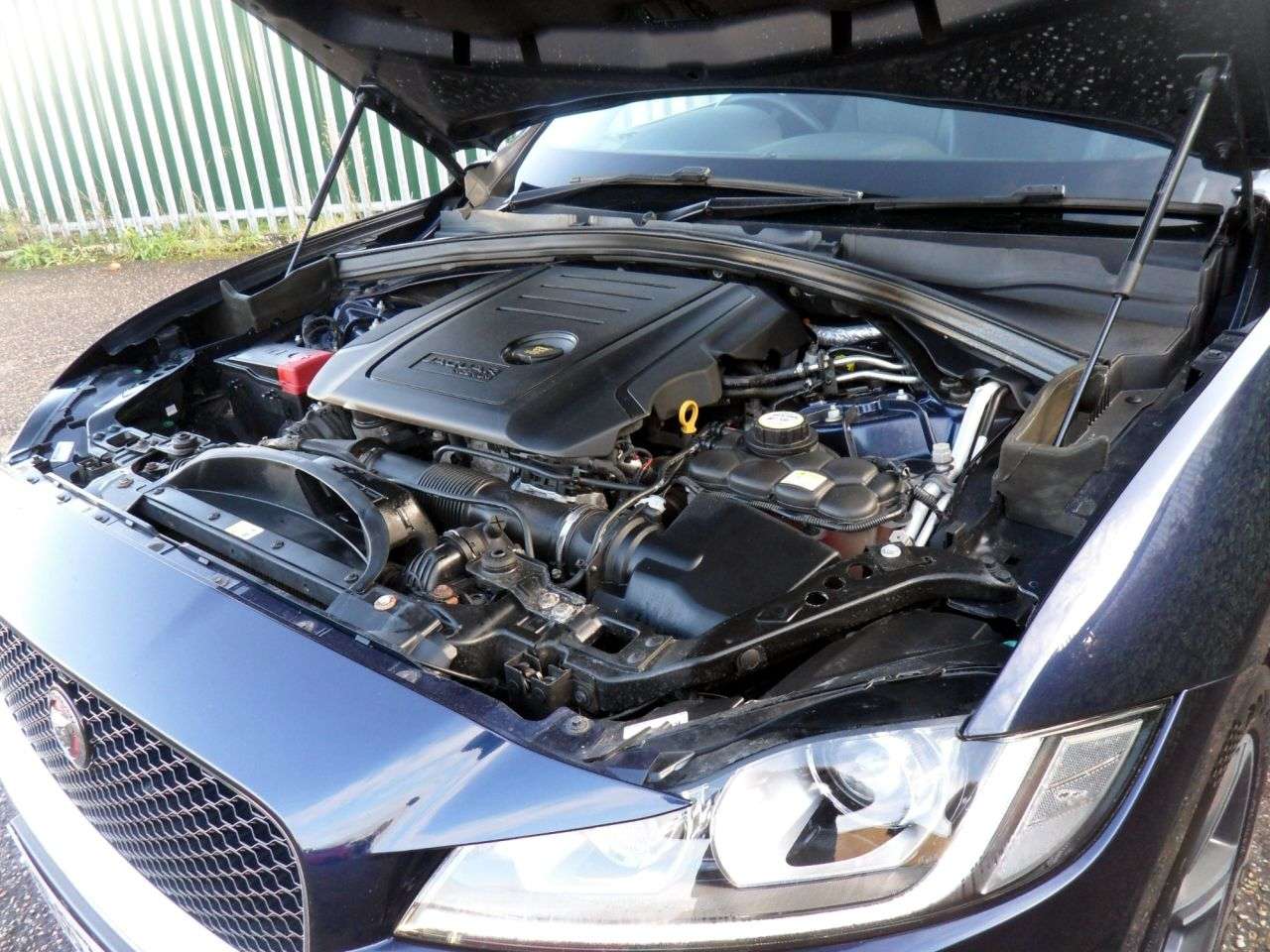 2017 JAGUAR F-PACE 2017 JAGUAR F-PACE