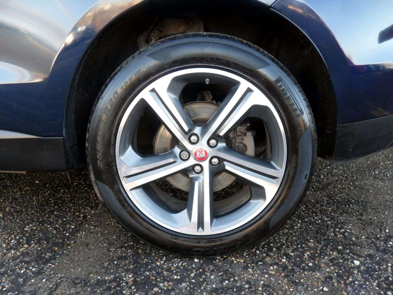 2017 JAGUAR F-PACE 2017 JAGUAR F-PACE