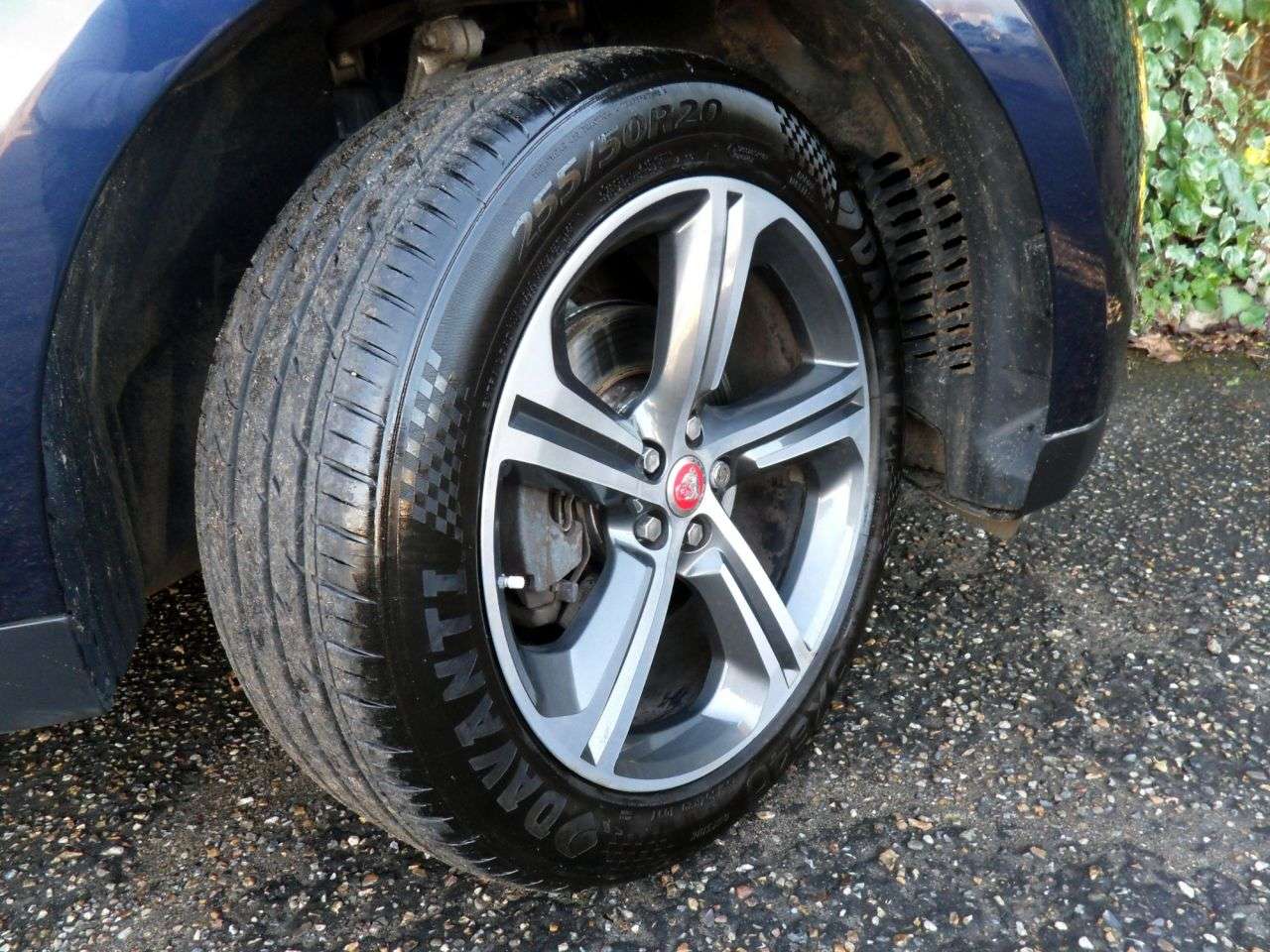 2017 JAGUAR F-PACE 2017 JAGUAR F-PACE