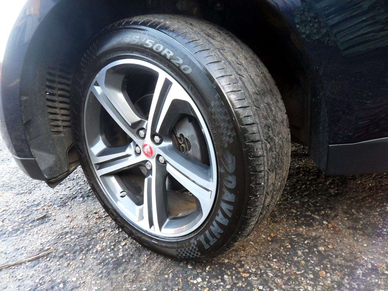 2017 JAGUAR F-PACE 2017 JAGUAR F-PACE