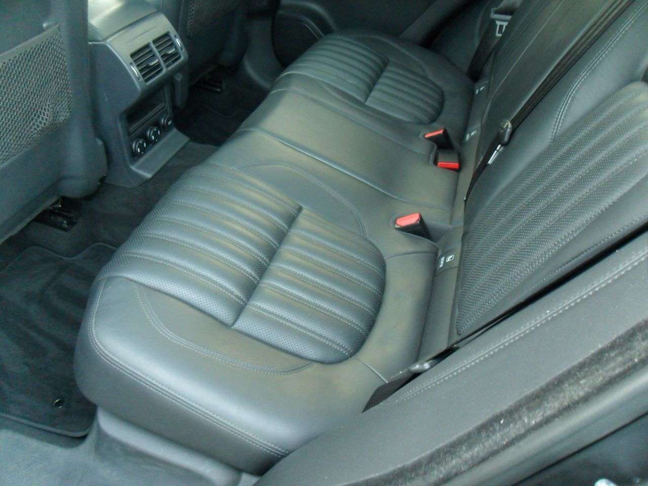 2017 JAGUAR F-PACE 2017 JAGUAR F-PACE