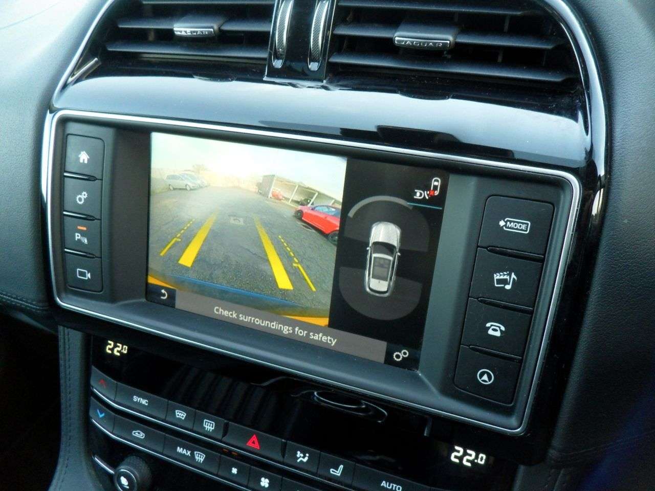 2017 JAGUAR F-PACE 2017 JAGUAR F-PACE