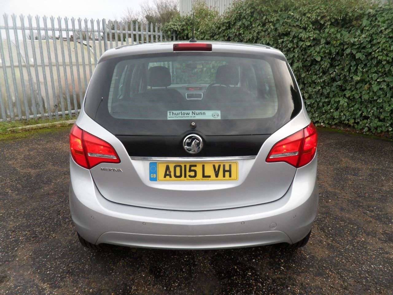 A 2015 VAUXHALL MERIVA 1.4i Tech Line MPV 5dr Petrol Manual Euro 6 (100 ps) Heated Steering Wheel A 2015 VAUXHALL MERIVA 1.4i Tech Line MPV 5dr Petrol Manual Euro 6 (100 ps) Heated Steering Wheel