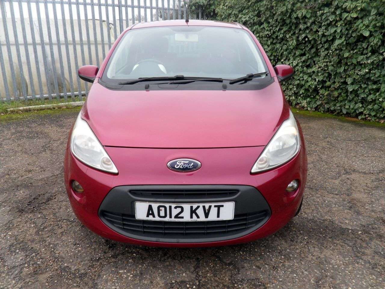 A 2012 FORD KA 1.2 Zetec Hatchback 3dr Petrol Manual Euro 5 (s/s) (69 ps) A 2012 FORD KA 1.2 Zetec Hatchback 3dr Petrol Manual Euro 5 (s/s) (69 ps)