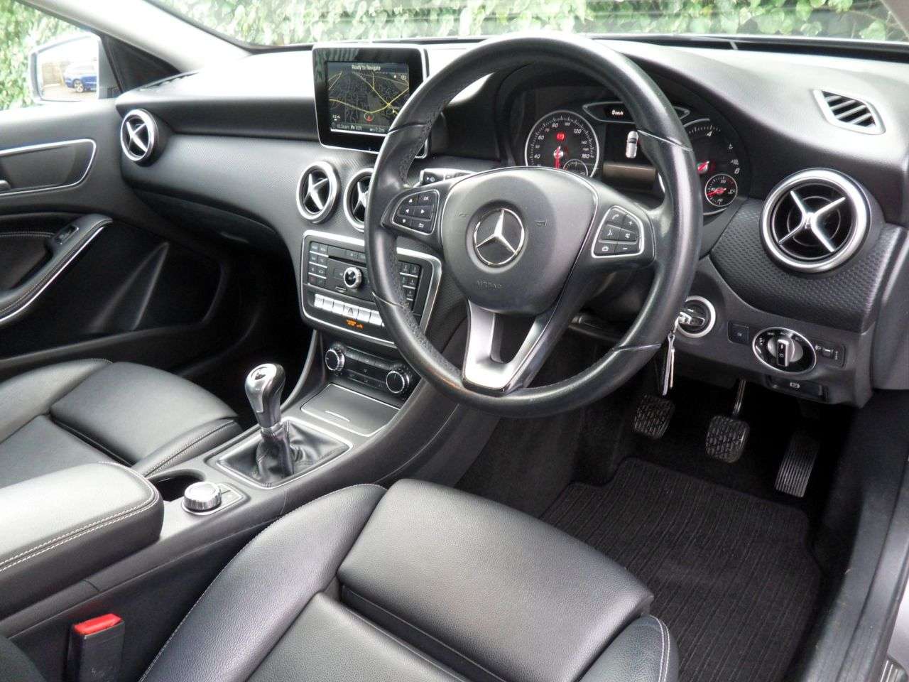 2016 MERCEDES-BENZ A-CLASS 2016 MERCEDES-BENZ A-CLASS