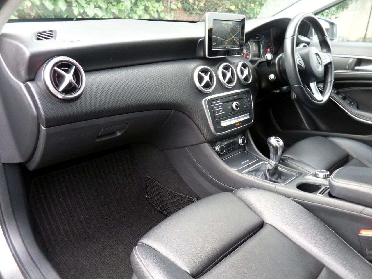 2016 MERCEDES-BENZ A-CLASS 2016 MERCEDES-BENZ A-CLASS