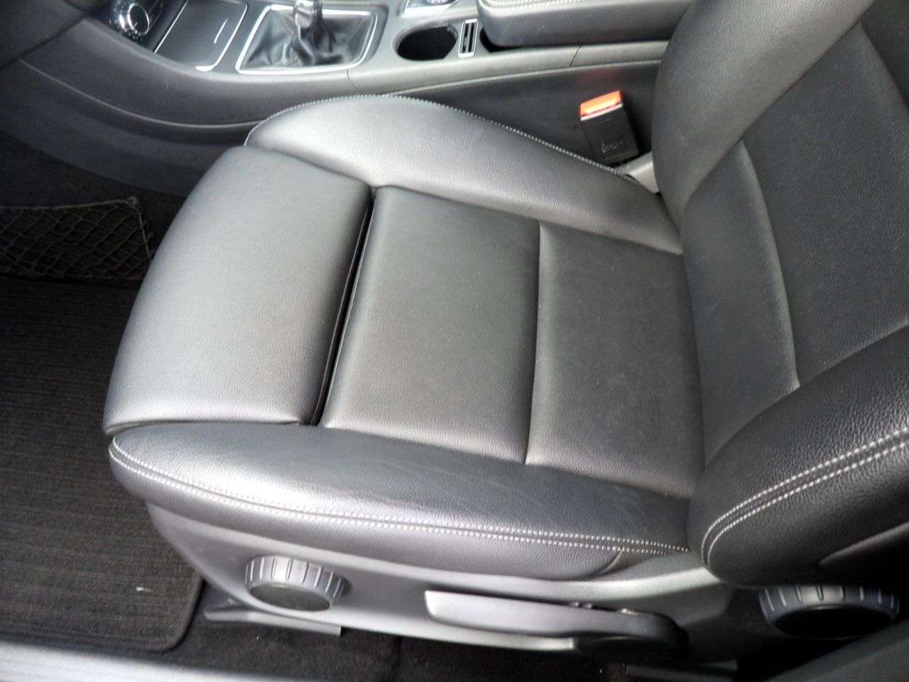 2016 MERCEDES-BENZ A-CLASS 2016 MERCEDES-BENZ A-CLASS