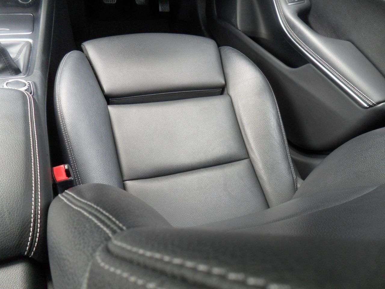 2016 MERCEDES-BENZ A-CLASS 2016 MERCEDES-BENZ A-CLASS