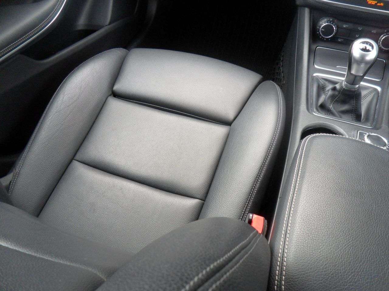 2016 MERCEDES-BENZ A-CLASS 2016 MERCEDES-BENZ A-CLASS