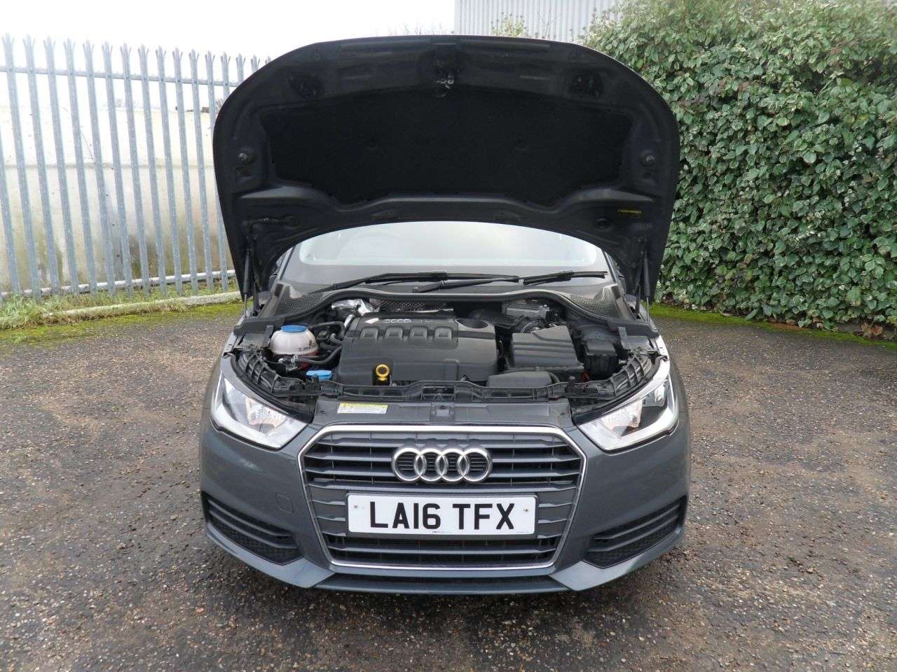 2016 AUDI A1 2016 AUDI A1