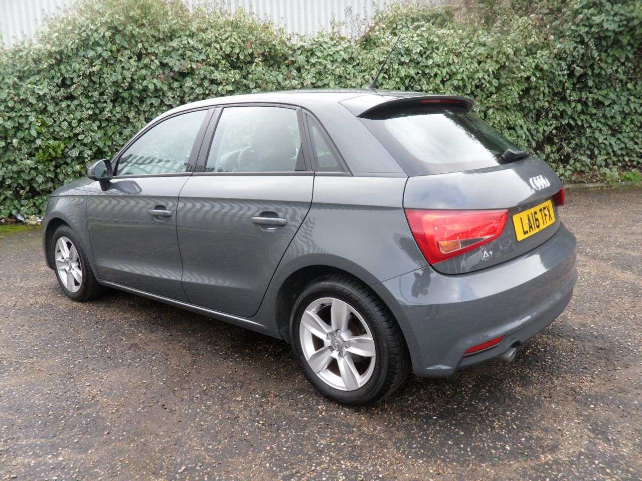 2016 AUDI A1 2016 AUDI A1