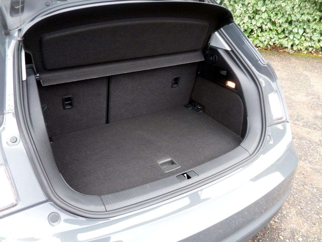 2016 AUDI A1 2016 AUDI A1