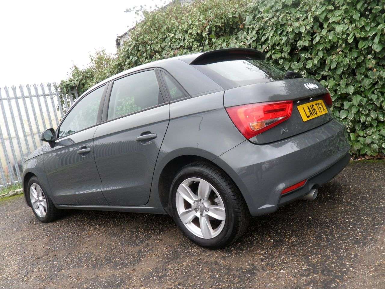 2016 AUDI A1 2016 AUDI A1