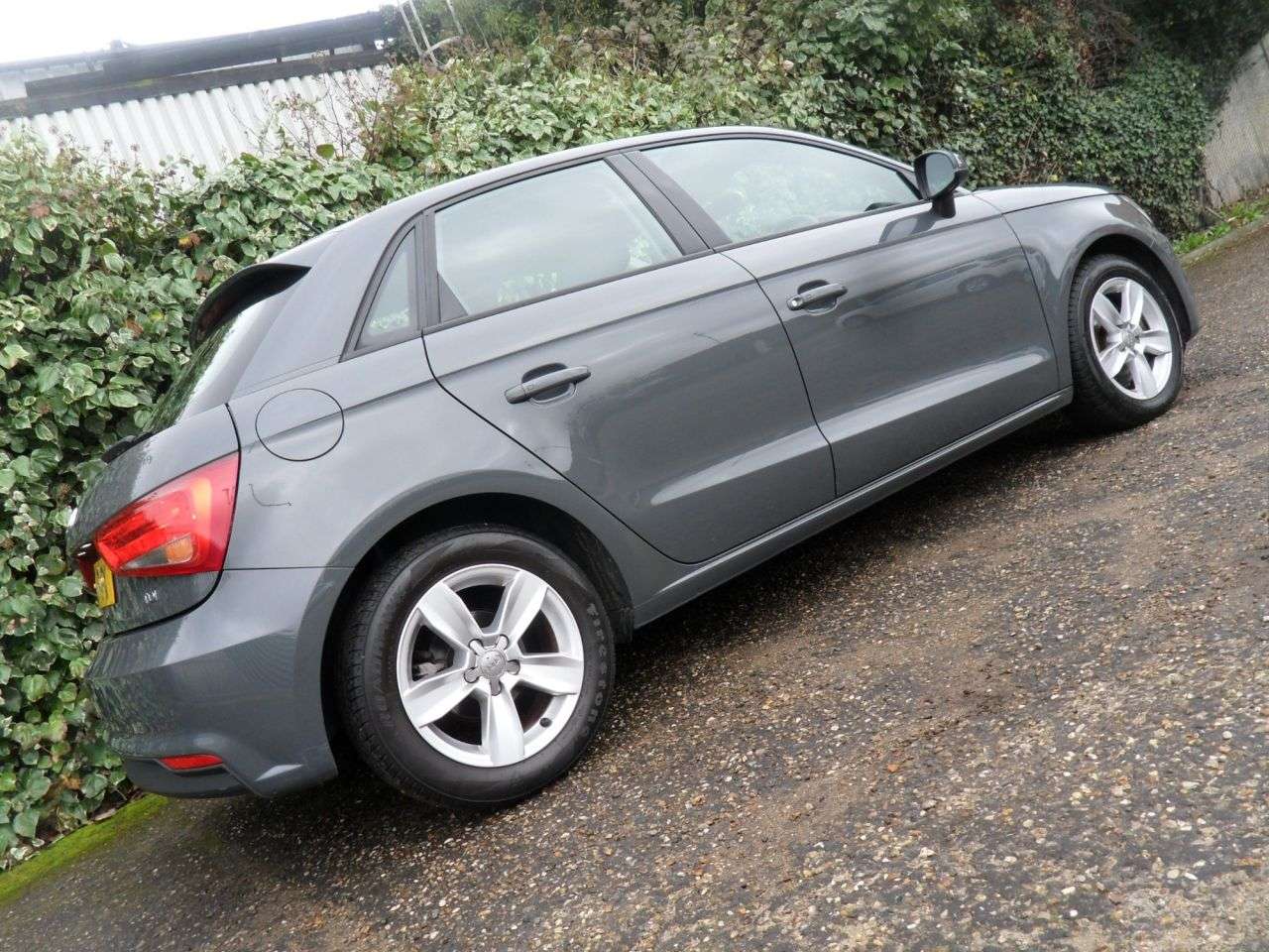 2016 AUDI A1 2016 AUDI A1