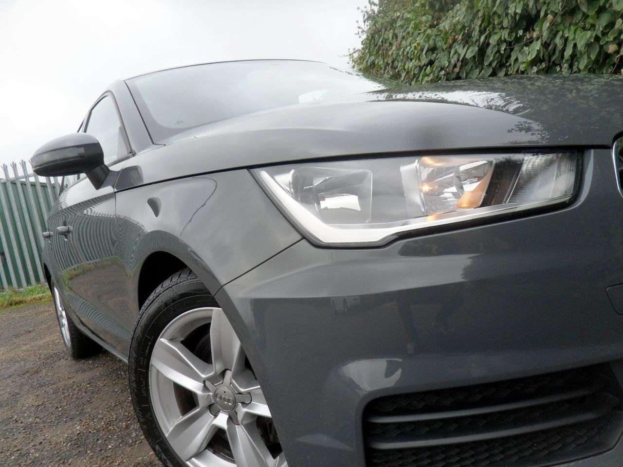 2016 AUDI A1 2016 AUDI A1
