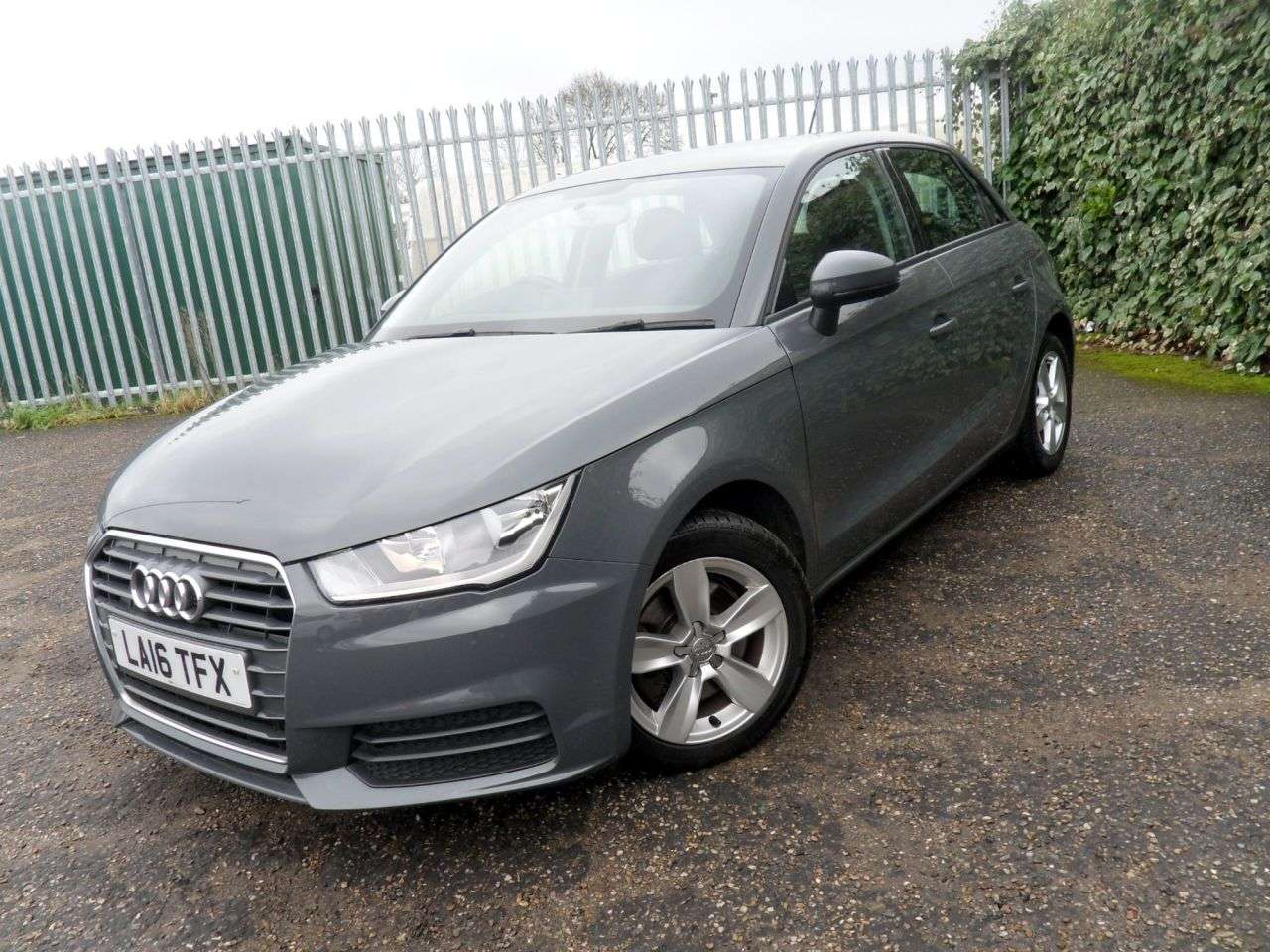 2016 AUDI A1 2016 AUDI A1