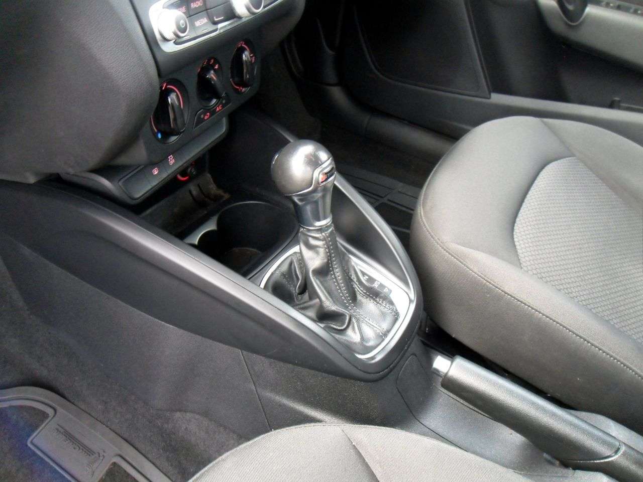 2016 AUDI A1 2016 AUDI A1