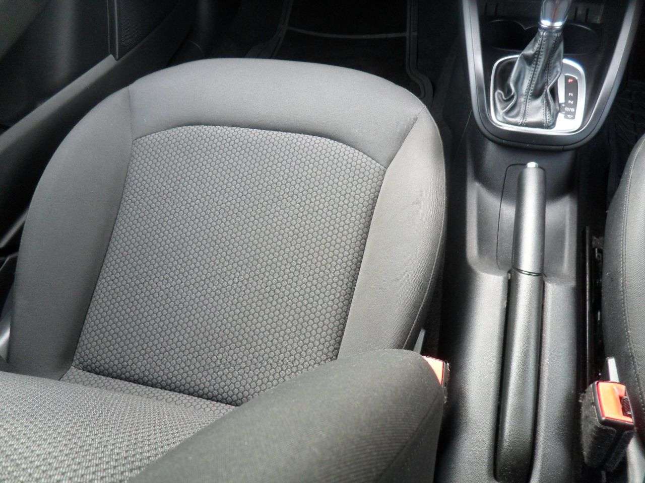 2016 AUDI A1 2016 AUDI A1