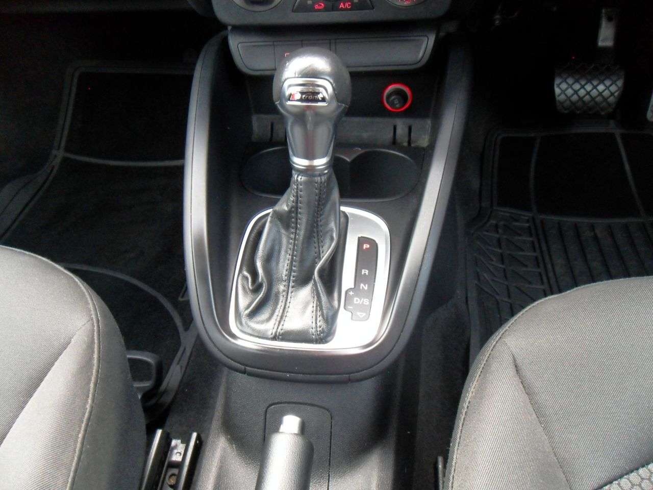 2016 AUDI A1 2016 AUDI A1