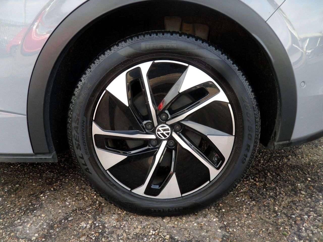 2023 VOLKSWAGEN ID.5 2023 VOLKSWAGEN ID.5