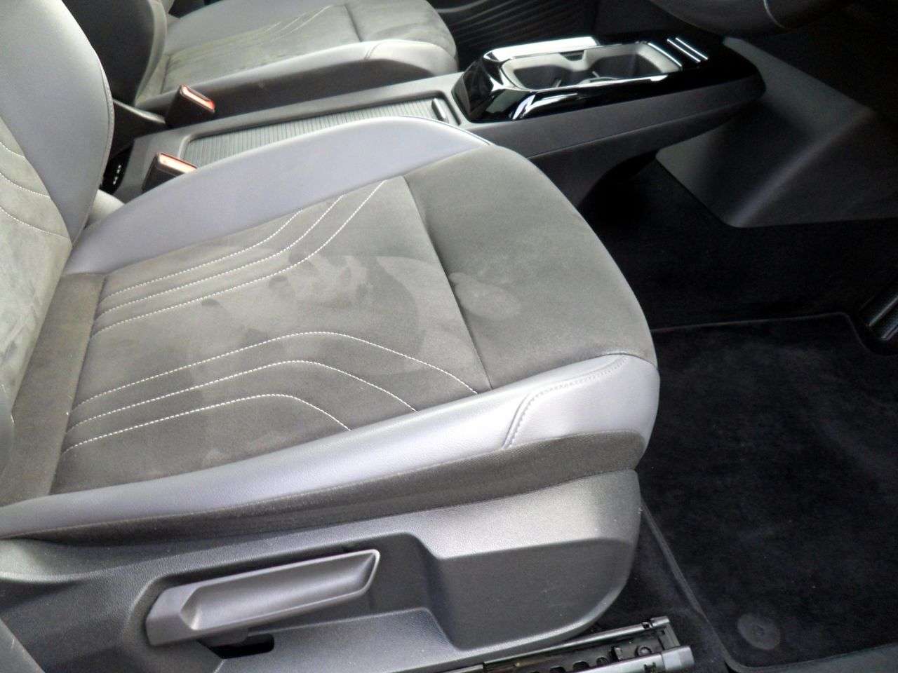 2023 VOLKSWAGEN ID.5 2023 VOLKSWAGEN ID.5