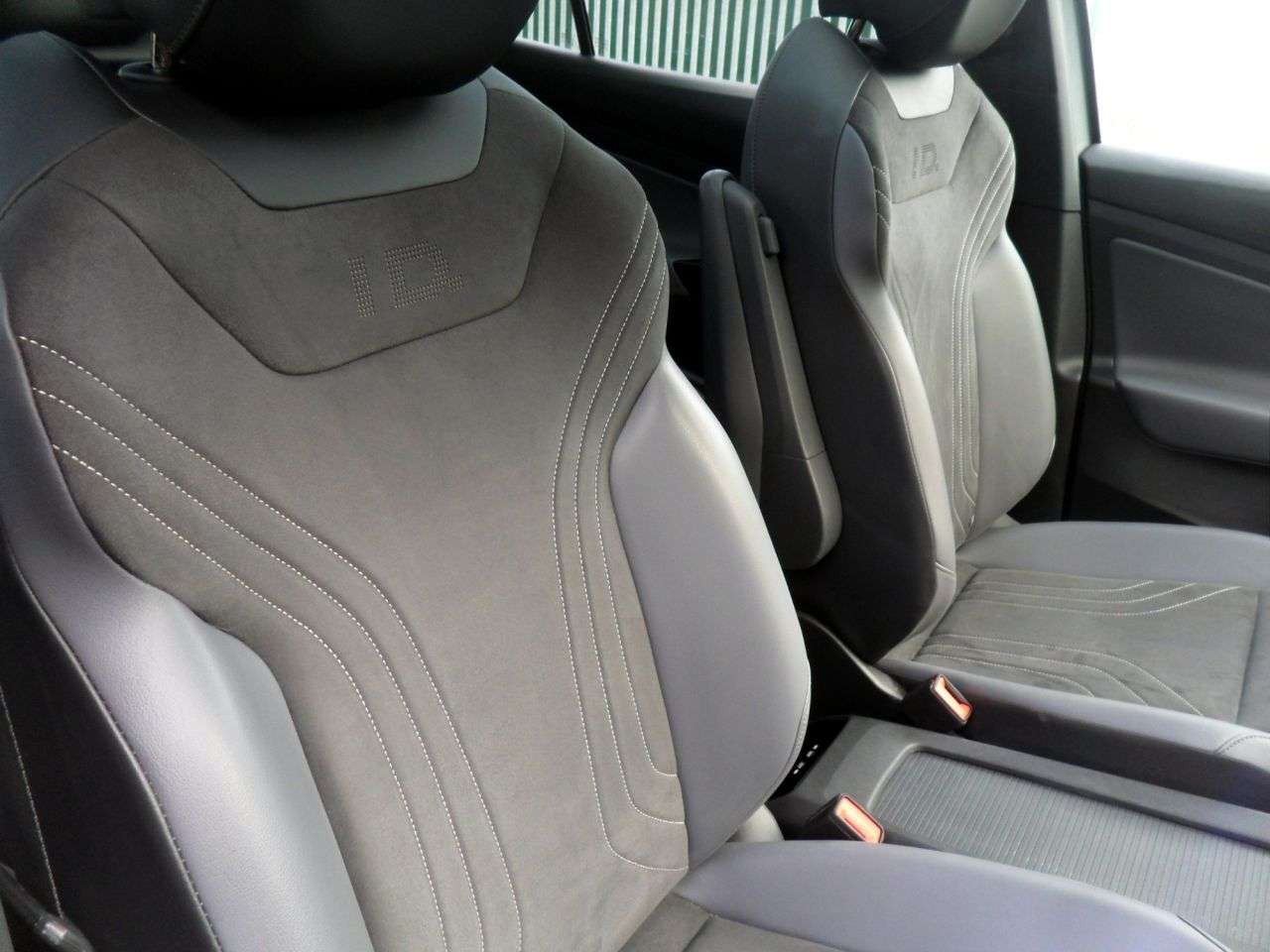 2023 VOLKSWAGEN ID.5 2023 VOLKSWAGEN ID.5