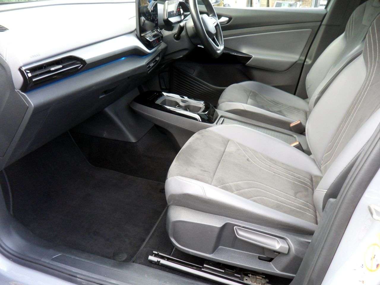 2023 VOLKSWAGEN ID.5 2023 VOLKSWAGEN ID.5