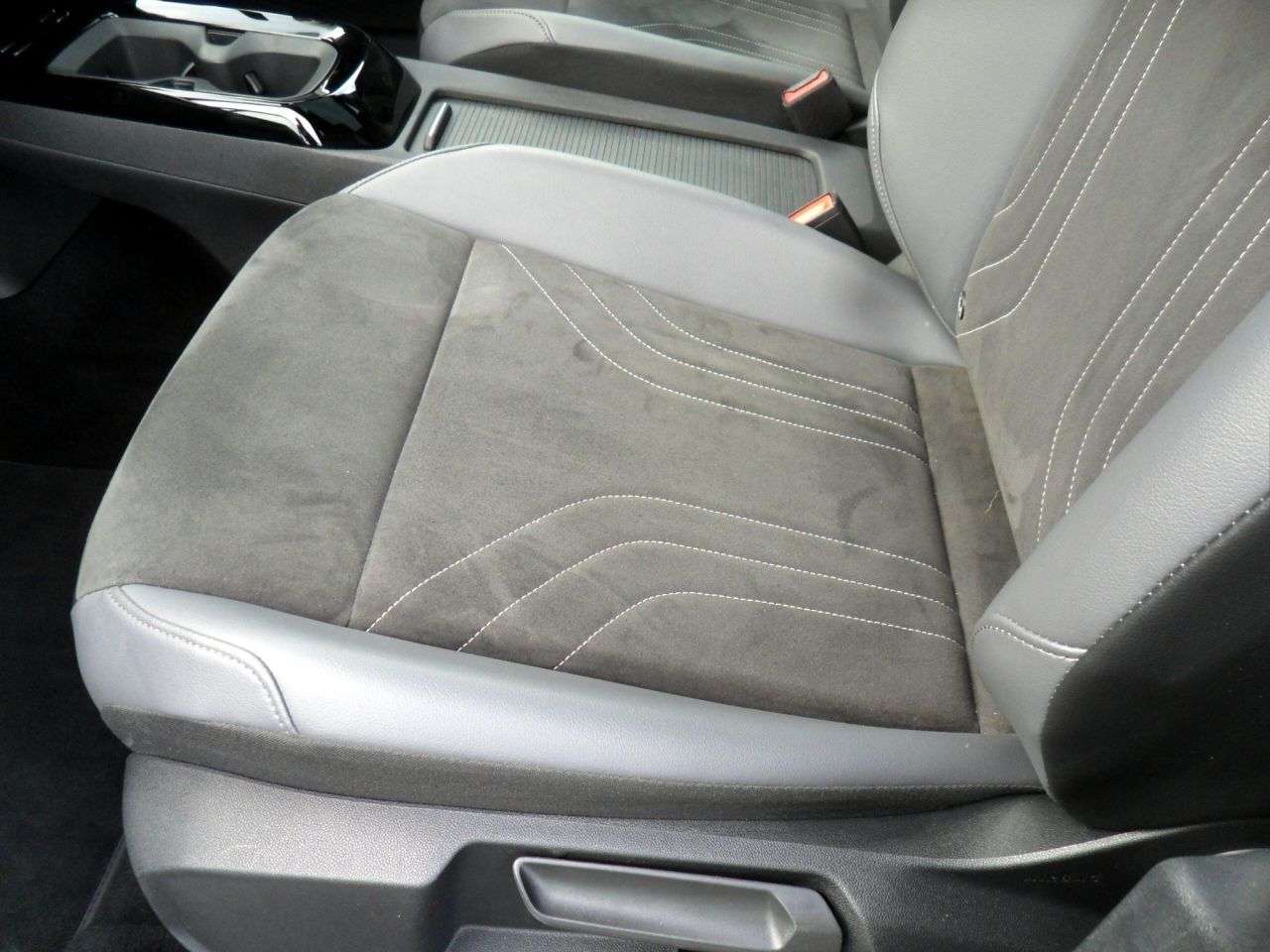 2023 VOLKSWAGEN ID.5 2023 VOLKSWAGEN ID.5