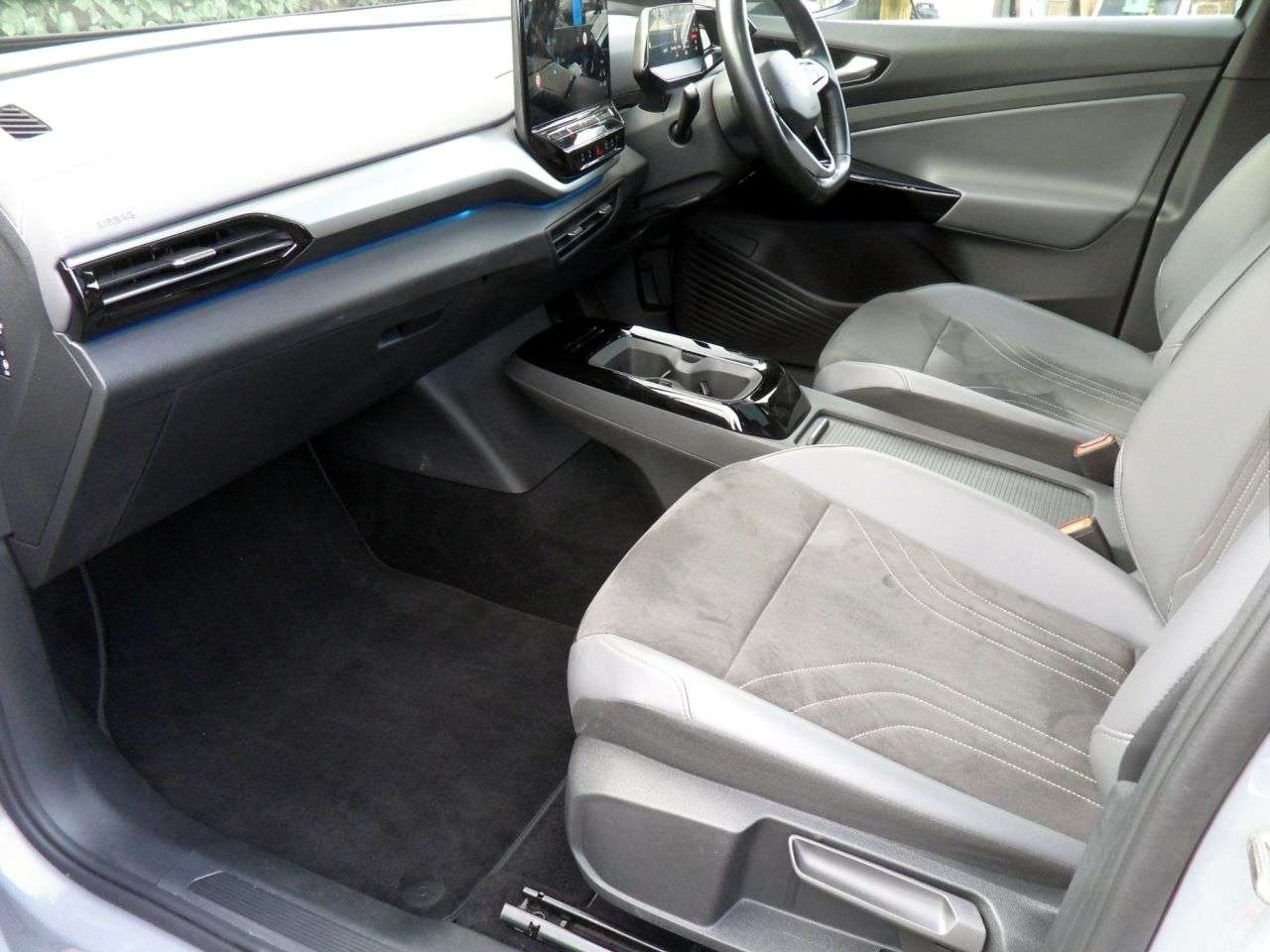 2023 VOLKSWAGEN ID.5 2023 VOLKSWAGEN ID.5