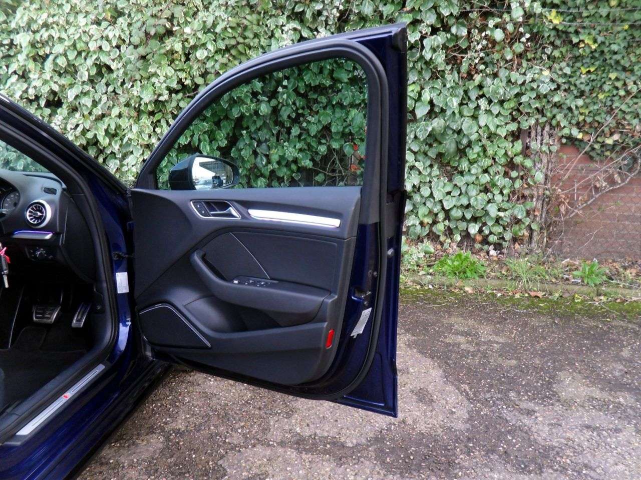 2017 AUDI S3 2017 AUDI S3