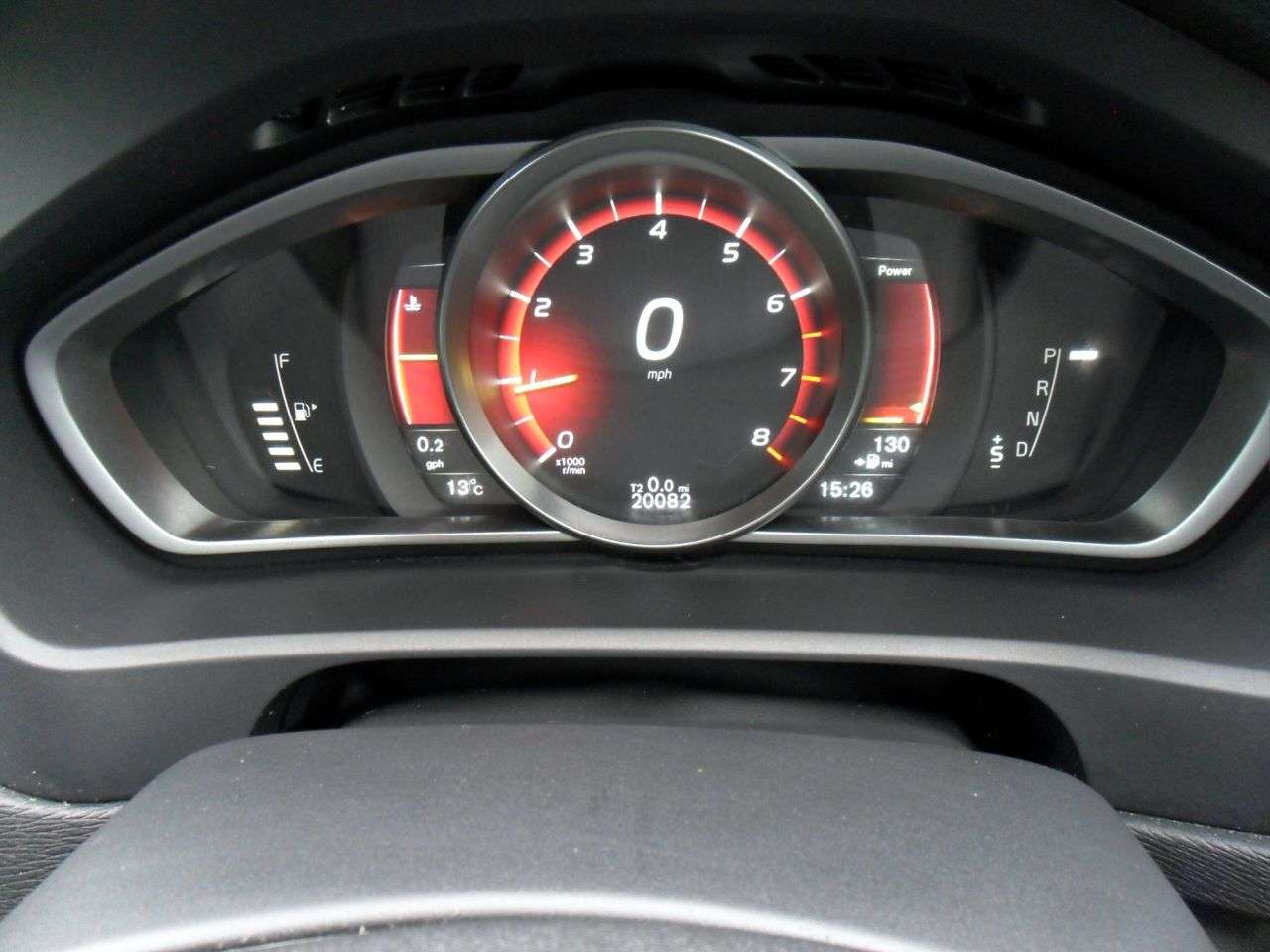 2019 VOLVO V40 2019 VOLVO V40