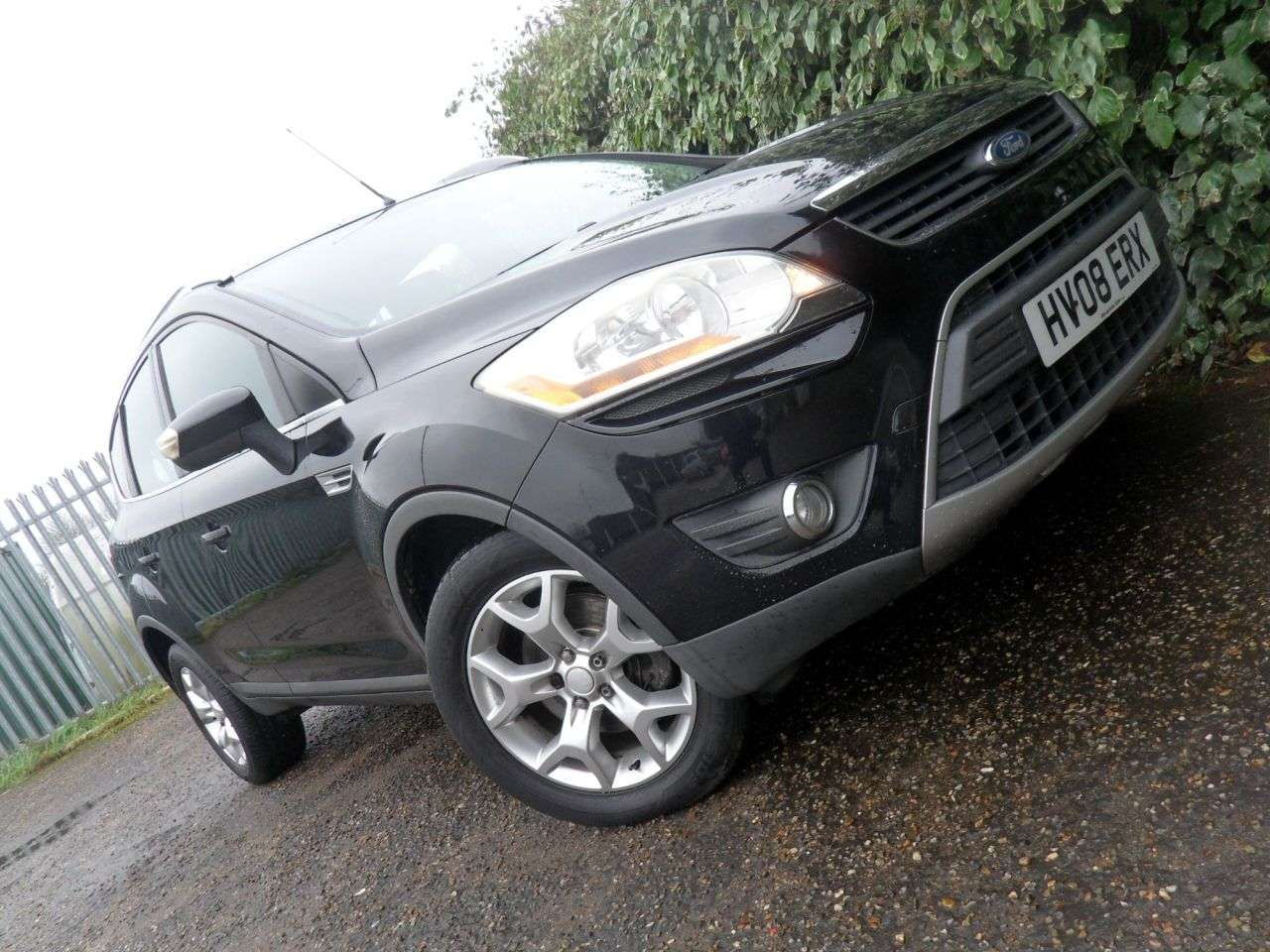 A 2008 FORD KUGA 2.0 TDCi Zetec SUV 5dr Diesel Manual AWD Euro 4 (136 ps) MOT 02/2027 - Camb A 2008 FORD KUGA 2.0 TDCi Zetec SUV 5dr Diesel Manual AWD Euro 4 (136 ps) MOT 02/2027 - Camb