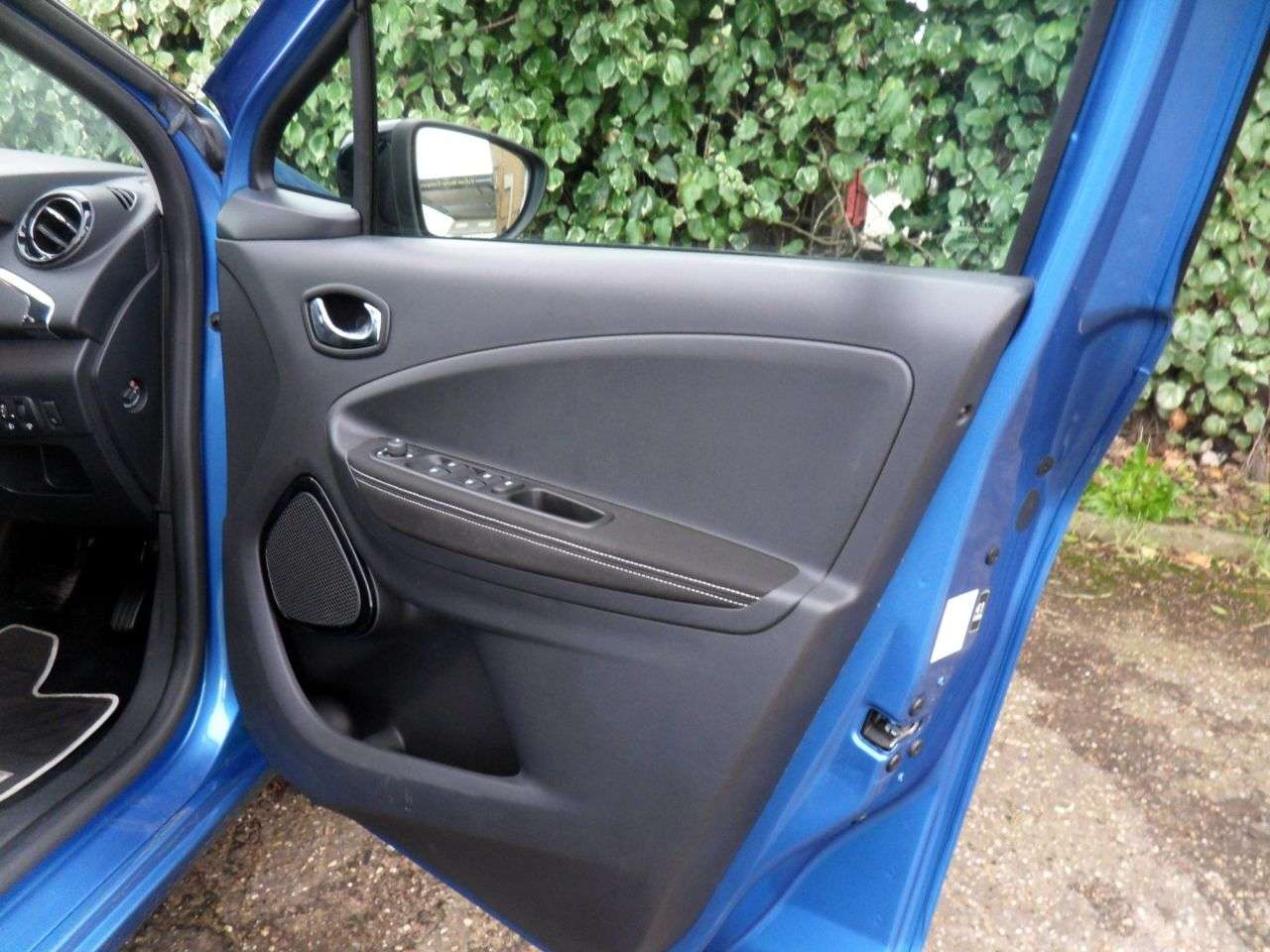 2019 RENAULT ZOE 2019 RENAULT ZOE