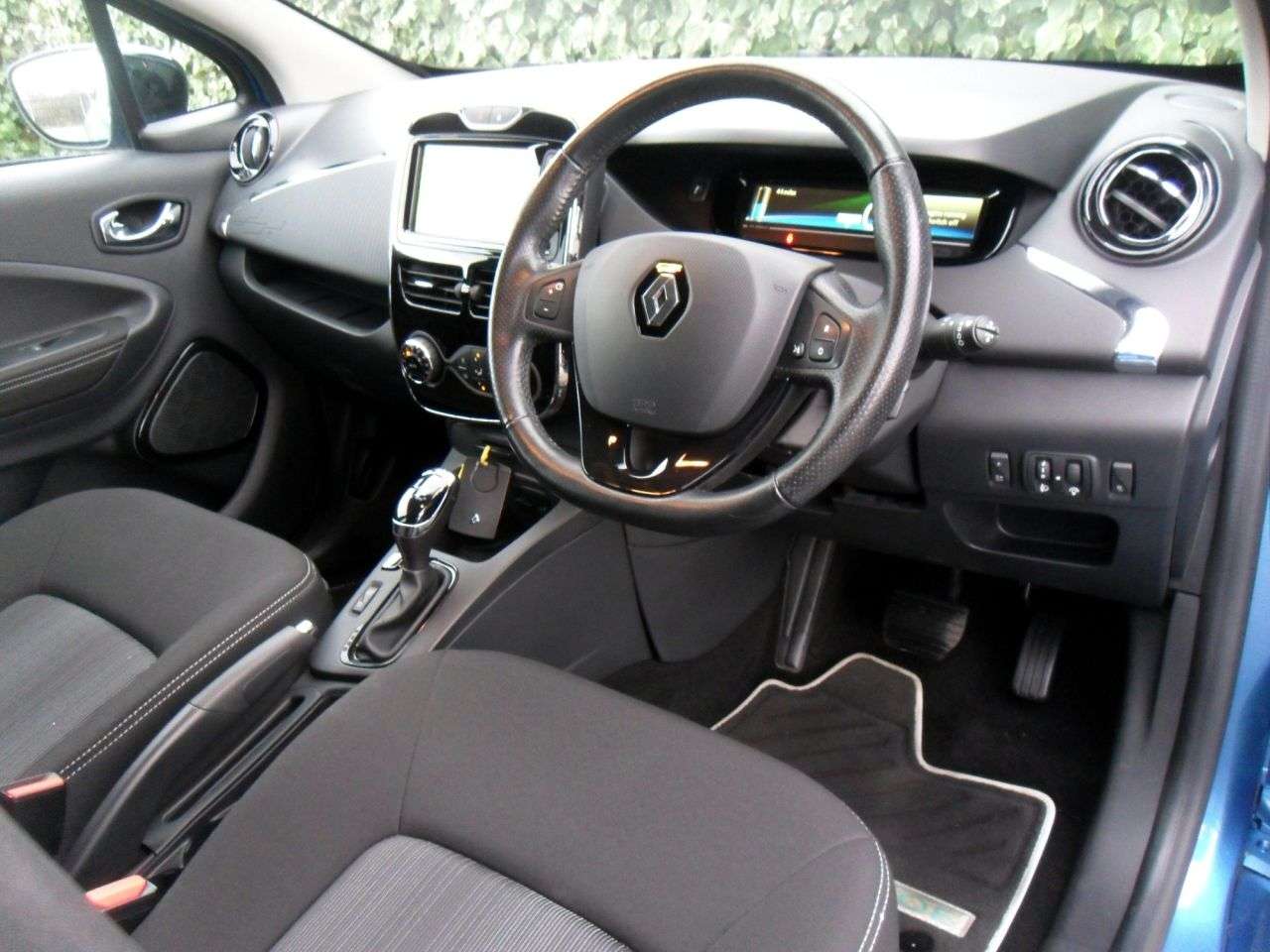 2019 RENAULT ZOE 2019 RENAULT ZOE