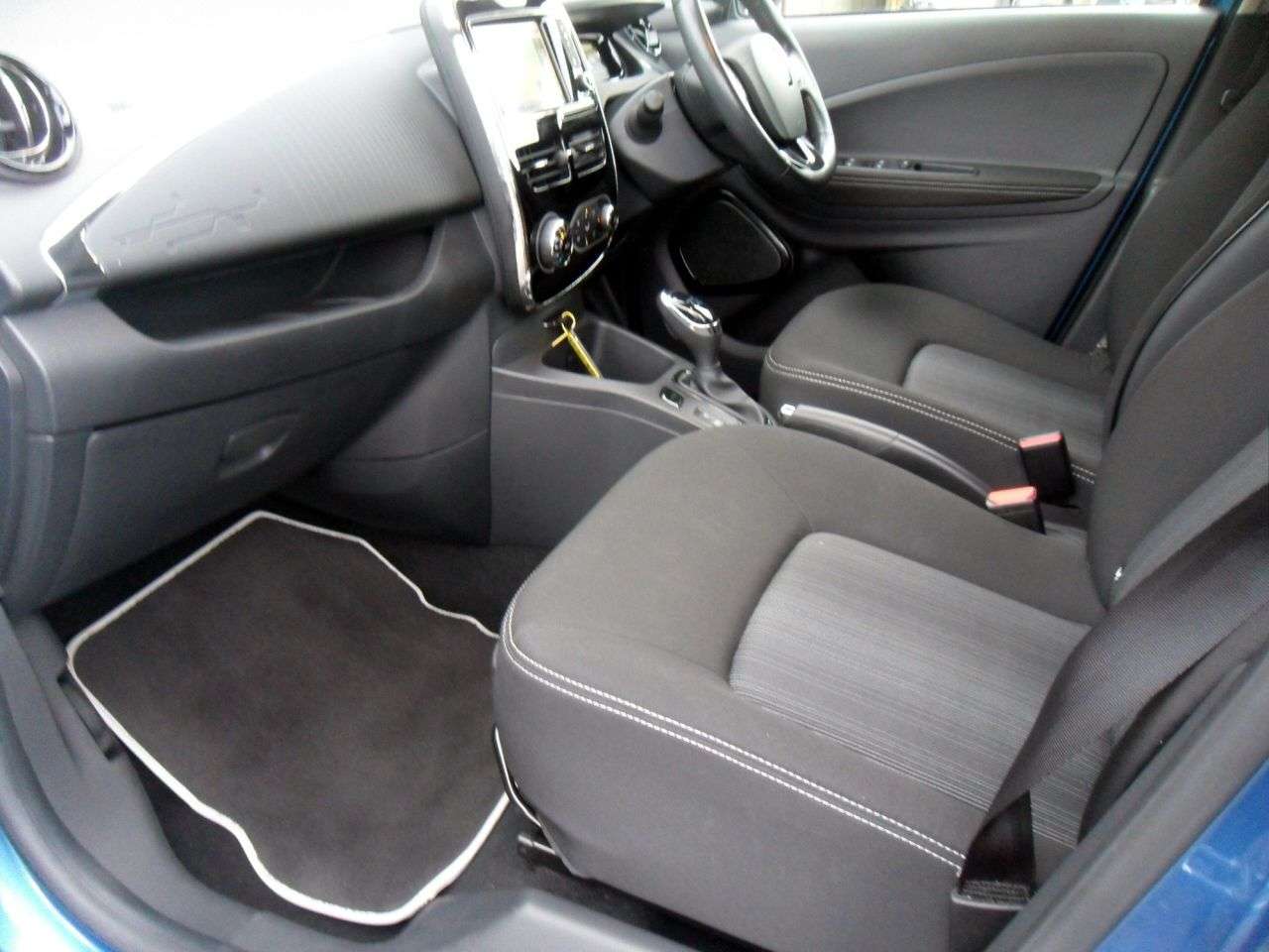 2019 RENAULT ZOE 2019 RENAULT ZOE