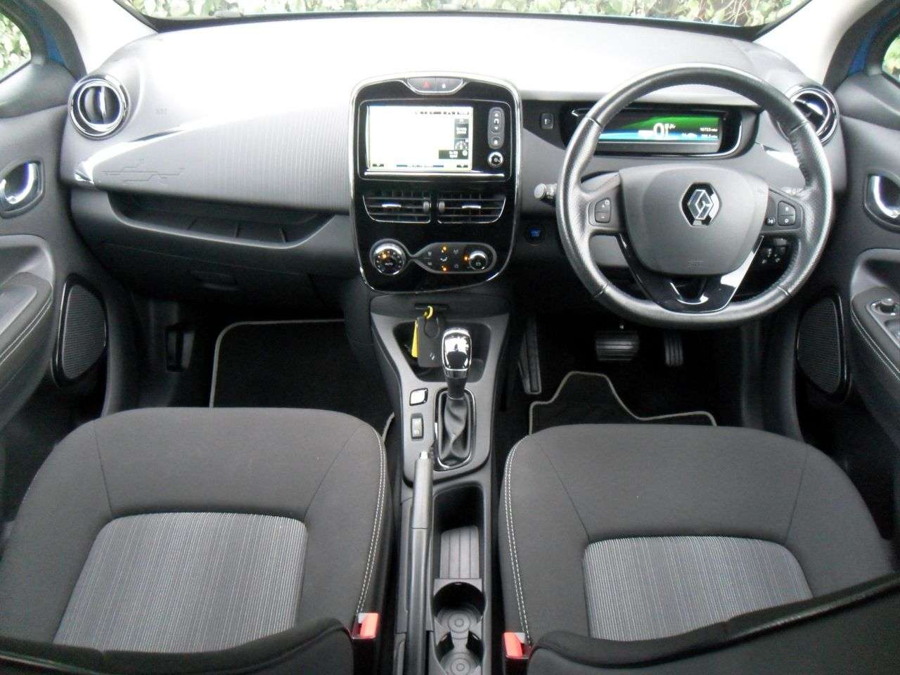 2019 RENAULT ZOE 2019 RENAULT ZOE